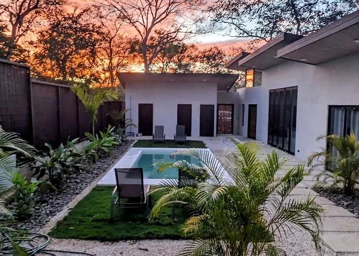 Guest house Casa Dragonfly 1