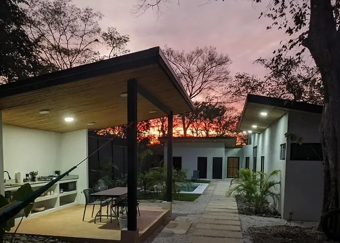 Casa Dragonfly 1 Guest house *