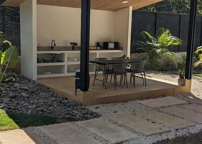 Casa Dragonfly 1 Guest house